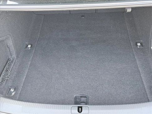 Used 2023 Audi A4 2.0T Premium Plus image 6