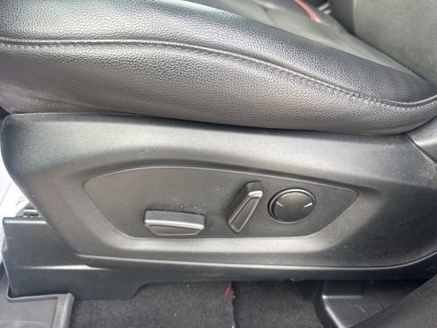 Used 2023 Ford Explorer ST-Line w/ Class IV Trailer Tow Package image 24