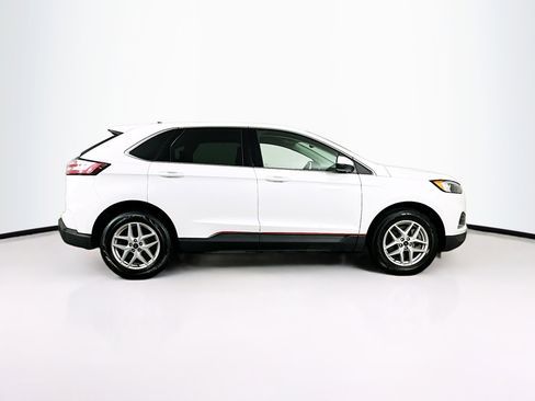Used 2023 Ford Edge SEL image 10