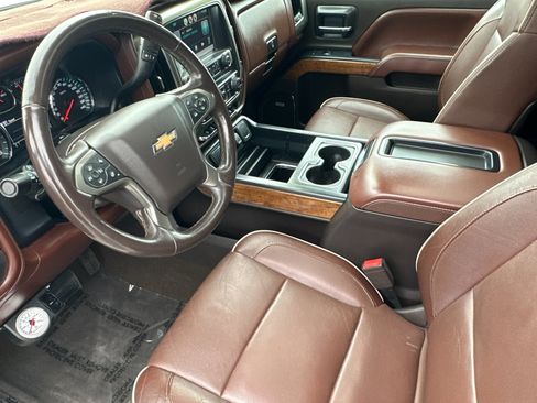 Used 2015 Chevrolet Silverado 3500 High Country w/ Duramax Plus Package image 10