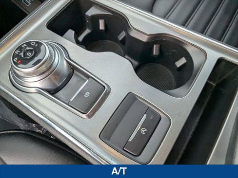 Certified 2022 Ford Edge SEL w/ Convenience Package image 19