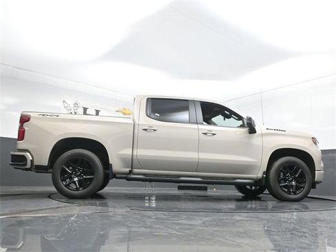New 2026 Chevrolet Silverado 1500 RST w/ Dark Appearance Package image 31
