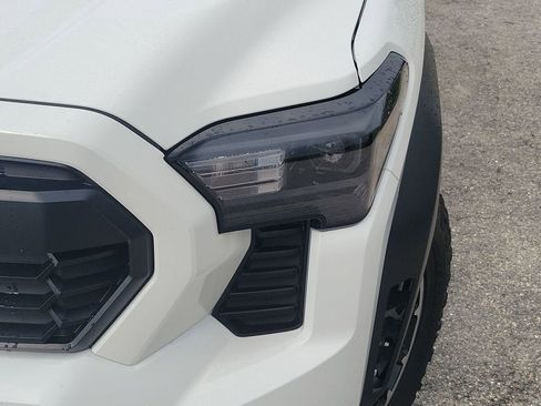 New 2025 Toyota Tacoma TRD Off-Road image 16