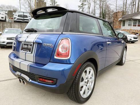 Used 2013 MINI Cooper S w/ Premium Pkg image 7