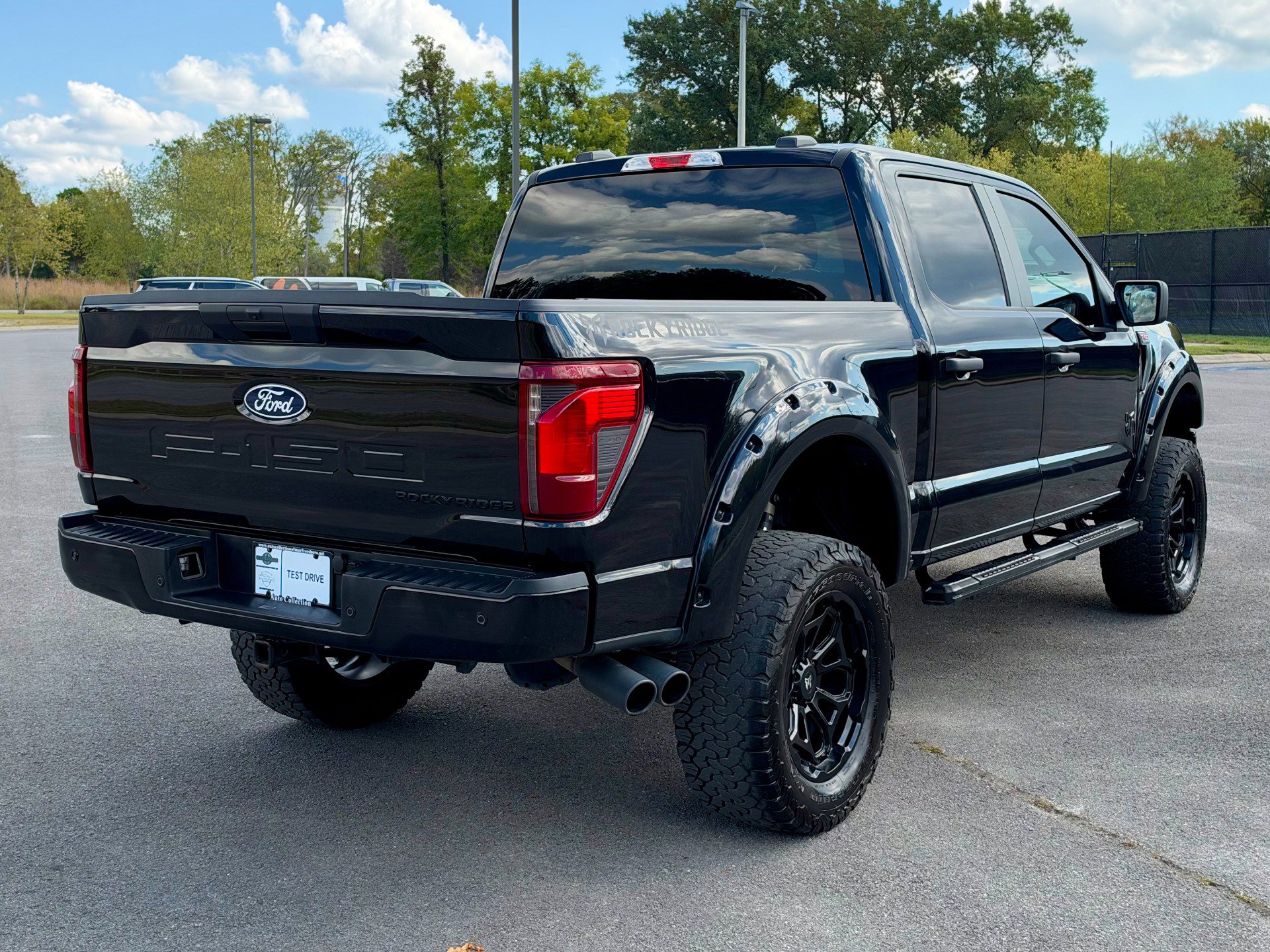 Used 2025 Ford F150 STX w/ Equipment Group 200A AWD/4WD image 3