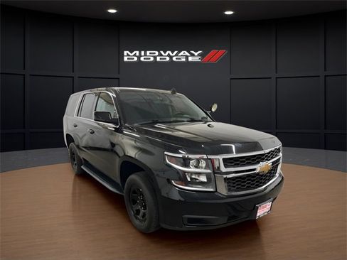 Used 2019 Chevrolet Tahoe 4WD w/ Remote Keyless Entry Package image 1