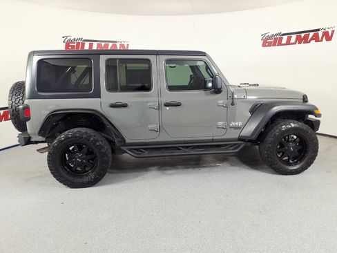 Used 2020 Jeep Wrangler Unlimited Sport S image 3