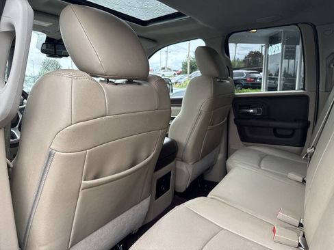 Used 2013 RAM 1500 Laramie w/ Convenience Group AWD/4WD image 27