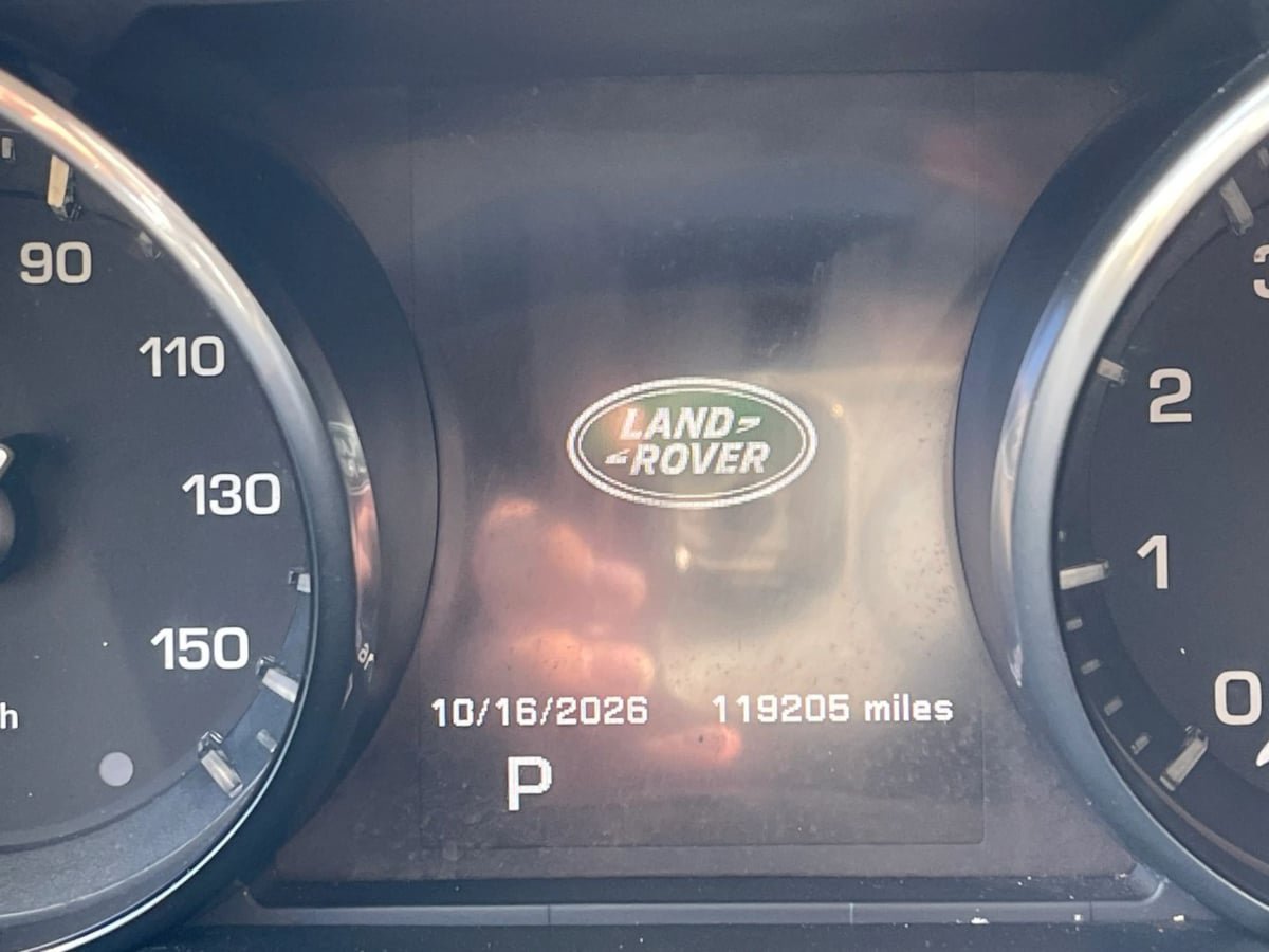 Used 2014 Land Rover Range Rover Sport HSE AWD/4WD image 30