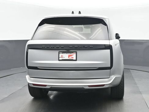 Used 2023 Land Rover Range Rover SE AWD/4WD image 4