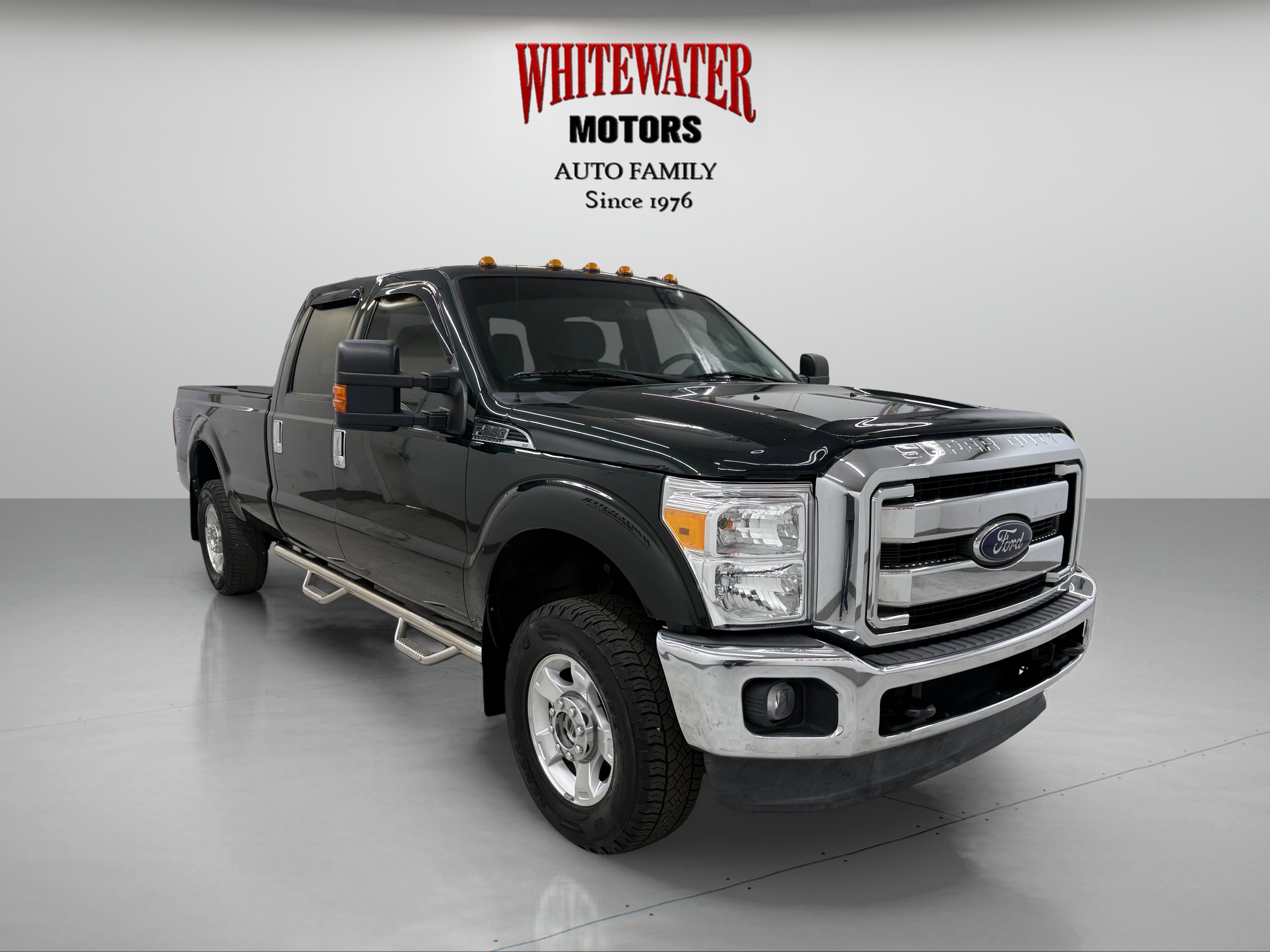 Used 2016 Ford F250 XLT w/ XLT Value Package AWD/4WD image 5
