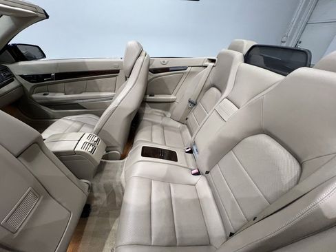 Used 2011 Mercedes-Benz E 550 E 550 w/ Premium 2 Pkg image 26