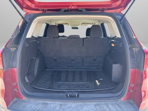 Used 2019 Ford Escape SE FWD image 8