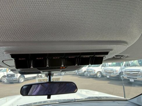 New 2026 Ford F250 XL w/ XL Chrome Package image 20