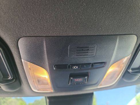 Used 2020 Toyota Corolla SE FWD image 21