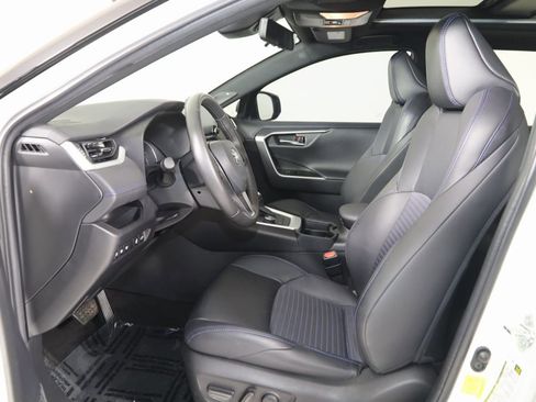 Used 2021 Toyota RAV4 XSE image 12
