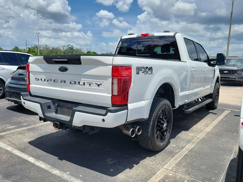 Used 2022 Ford F250 Lariat w/ Lariat Ultimate Package AWD/4WD image 5