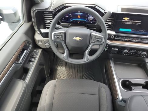 New 2025 Chevrolet Silverado 2500 LT w/ Safety Package AWD/4WD image 12