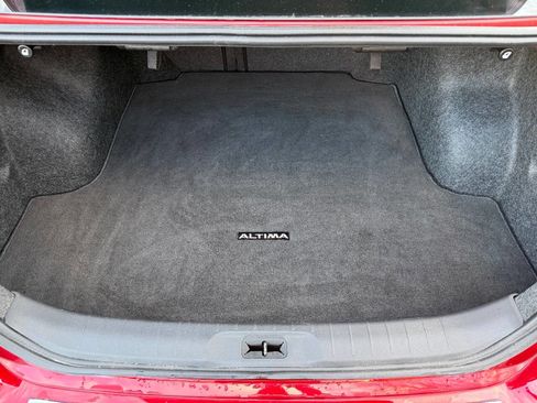 Used 2019 Nissan Altima 2.5 SR w/ SR Premium Package image 9