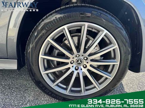 Used 2025 Mercedes-Benz GLS 450 4MATIC image 36