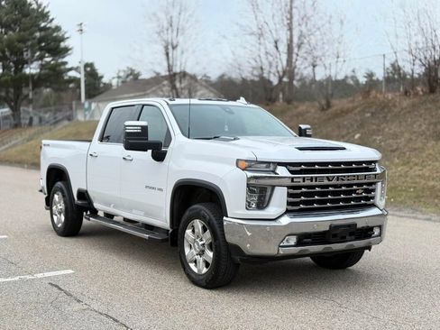 Used 2020 Chevrolet Silverado 2500 LTZ w/ LTZ Plus Package image 4