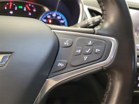 Used 2022 Chevrolet Equinox LT w/ Driver Convenience Package image 26