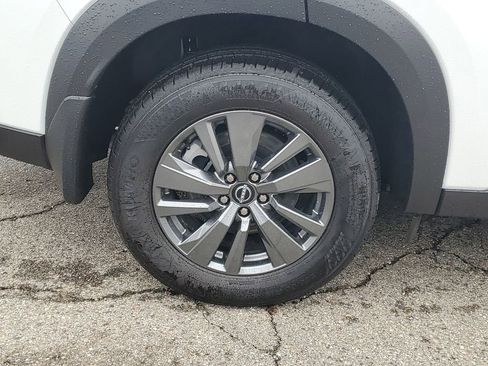 New 2026 Nissan Pathfinder SV AWD/4WD image 5