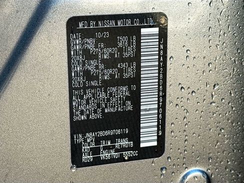 Used 2024 Nissan Armada SL image 25