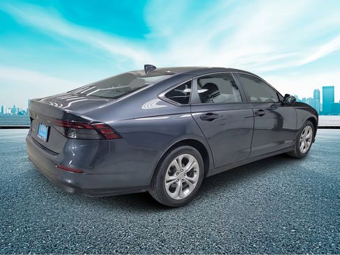 Used 2024 Honda Accord LX image 5