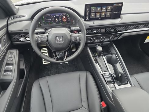 New 2025 Honda Accord Sport image 25