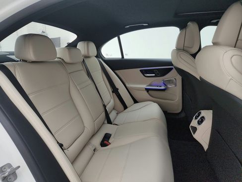 Used 2025 Mercedes-Benz C 300 Sedan image 14