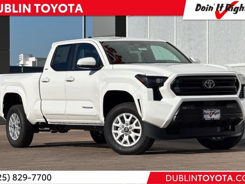 New 2026 Toyota Tacoma SR5 image 1