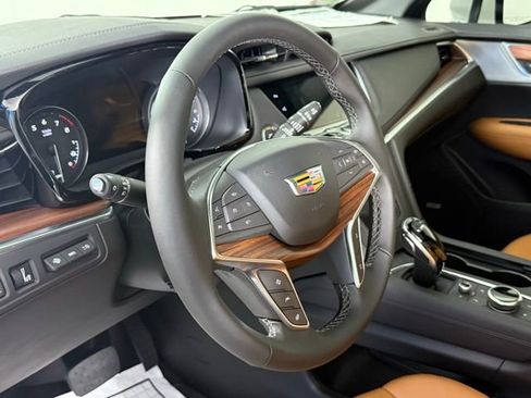 New 2025 Cadillac XT5 Premium Luxury w/ Technology Package image 15