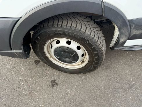 Used 2020 Ford Transit 250 Medium Roof w/ Load Area Protection Package image 10