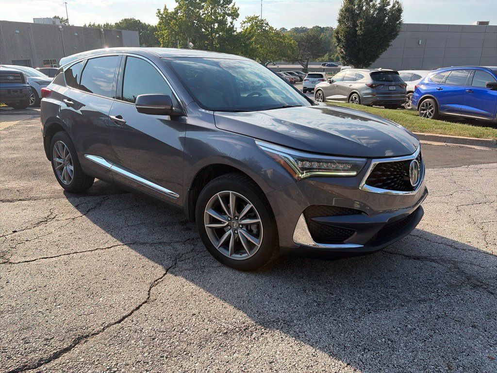 Used 2020 Acura RDX w/ Technology Package AWD/4WD image 3