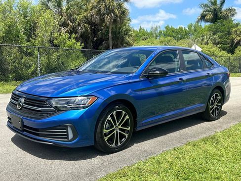 Used 2023 Volkswagen Jetta Sport FWD image 8