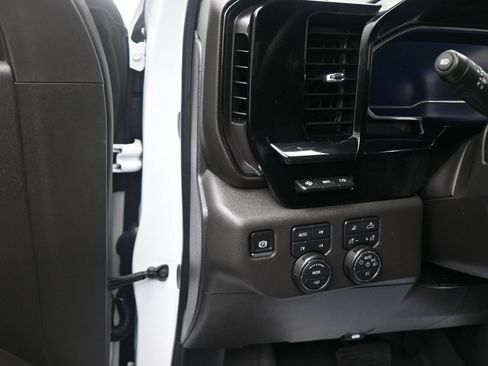 Used 2025 Chevrolet Silverado 1500 ZR2 w/ Technology Package AWD/4WD image 3