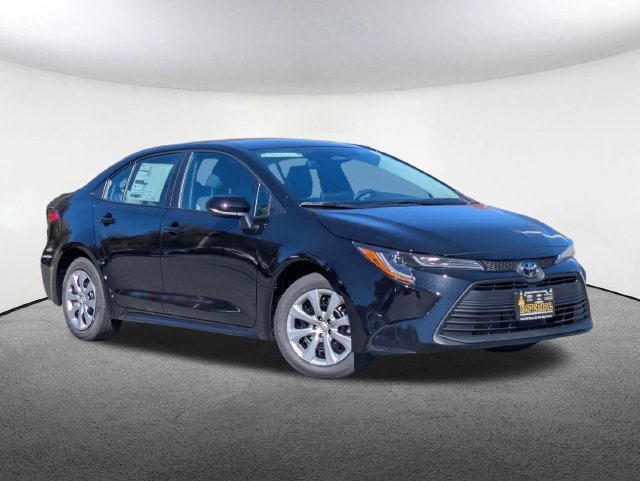New 2027 Toyota Corolla LE FWD image 2