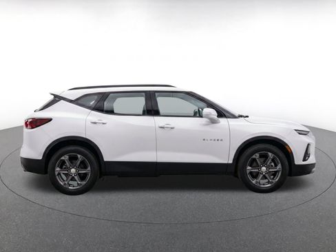 Used 2026 Chevrolet Blazer LT FWD image 10