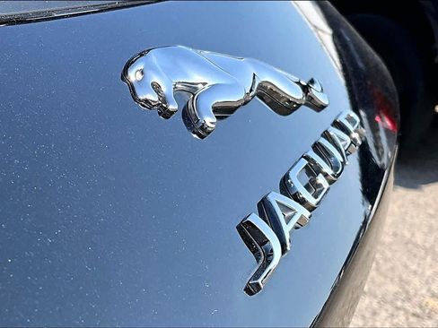 Used 2019 Jaguar E-PACE R-Dynamic SE AWD/4WD image 30