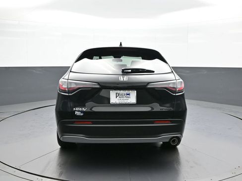 Used 2025 Honda HR-V Sport image 7
