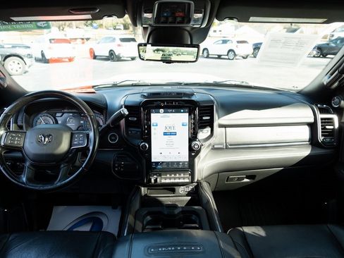 Used 2022 RAM 2500 Limited image 30