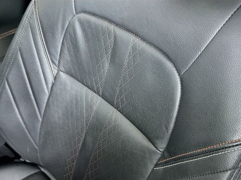Used 2024 Nissan Altima 2.5 SR w/ SR Premium Package FWD image 19