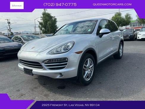 Used 2012 Porsche Cayenne image 1