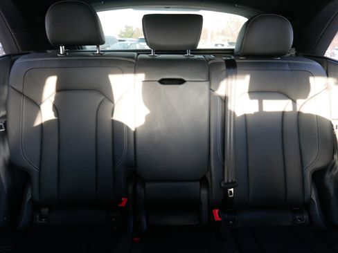 Certified 2025 Audi Q8 Prestige w/ Prestige Package image 13