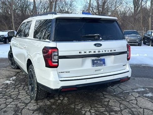 Certified 2022 Ford Expedition Max Limited image 5