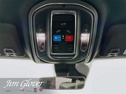 Used 2025 Jeep Grand Cherokee L Altitude image 28