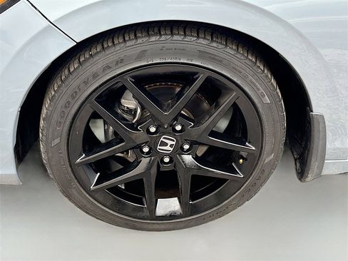 Used 2022 Honda Civic Sport image 28
