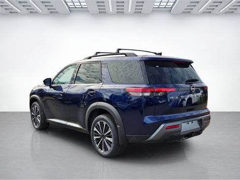 New 2026 Nissan Pathfinder Platinum AWD/4WD image 6