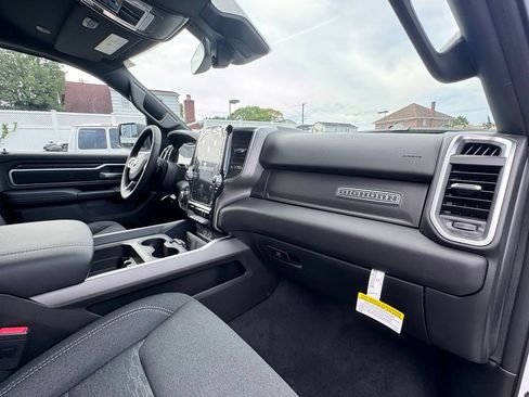 New 2026 RAM 1500 Big Horn AWD/4WD image 19